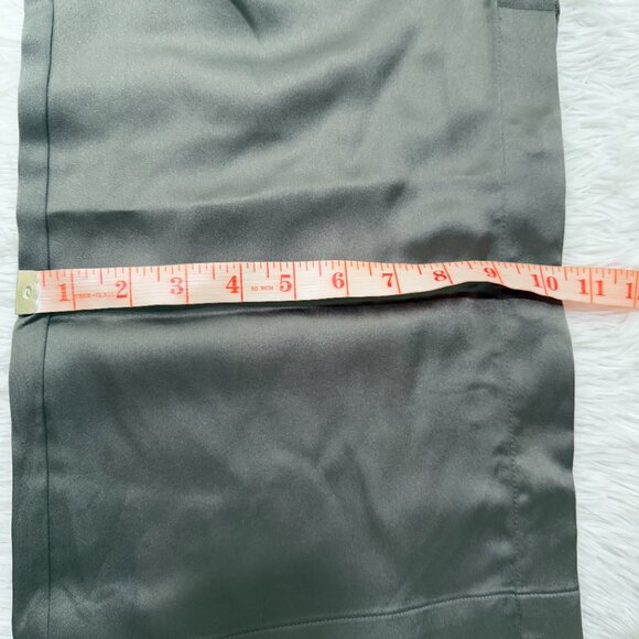 Women Old Navy Shiny Satin High Rise Wide Leg Pants in Olive Green Size Small - Picture 6 of 11